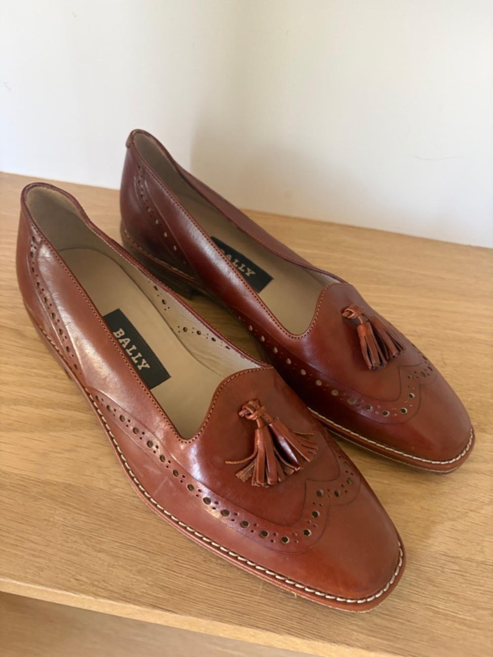 Bally Tan Leather Tassel Vintage Loafers